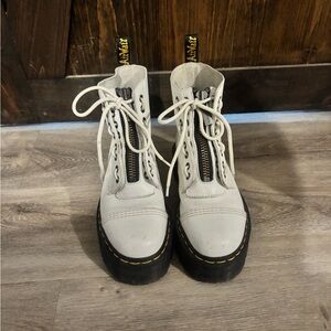 Dr. martens platform boots